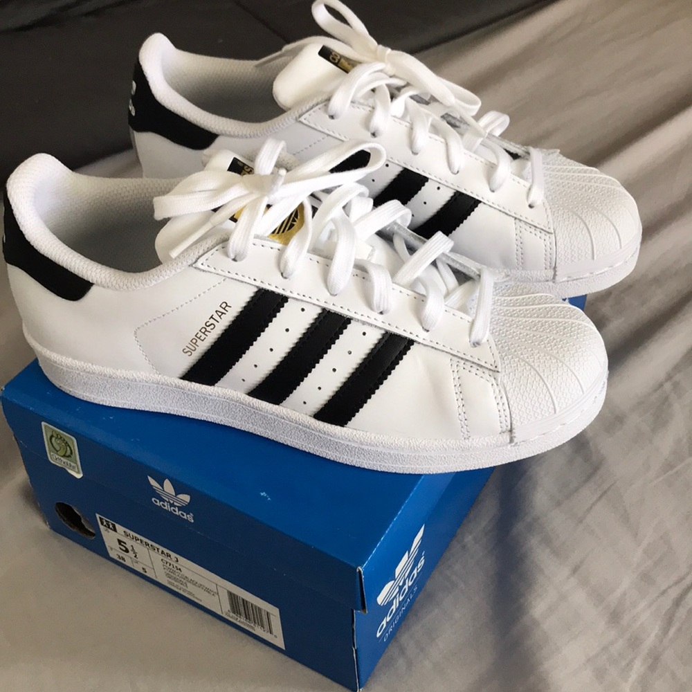 Adidas Superstar (Youth Size)